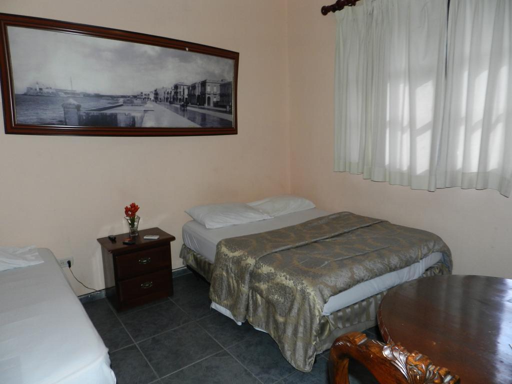 Hotel Navarro ซานโตโดมิงโก ห้อง รูปภาพ